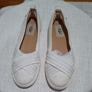 UGG Women's Cream Textured Slip-Ons